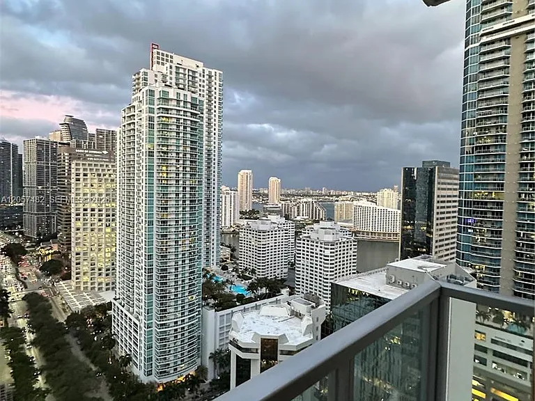 1060 E Brickell Ave #3001 — Photo 33