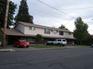 797 NE Wharton Dr, Grants Pass, OR 97526