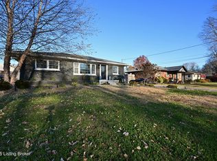10315 Starlight Way, Louisville, KY 40272