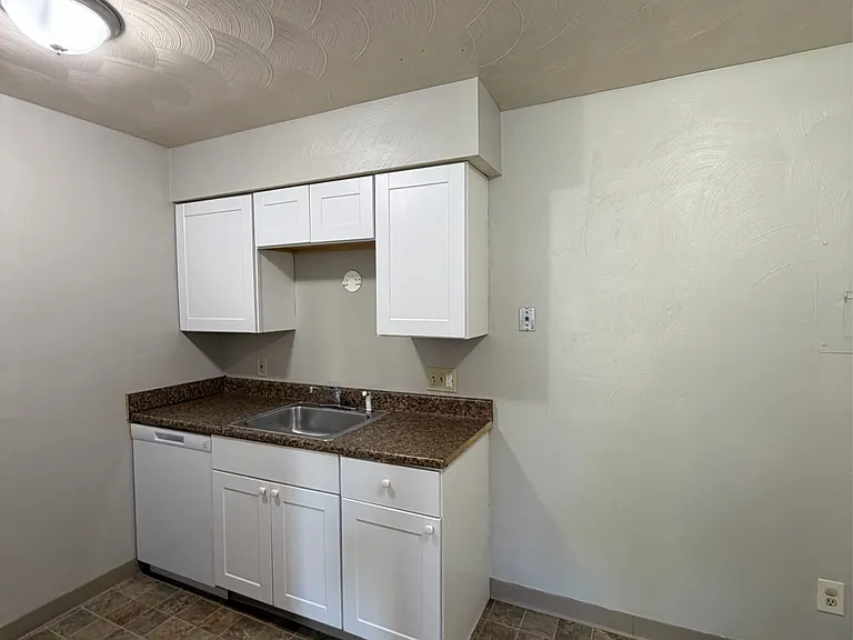 3334 Pleasant Grove Rd — Photo 8