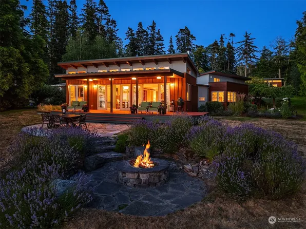 76 Donahey Rd, Coupeville, WA 98239