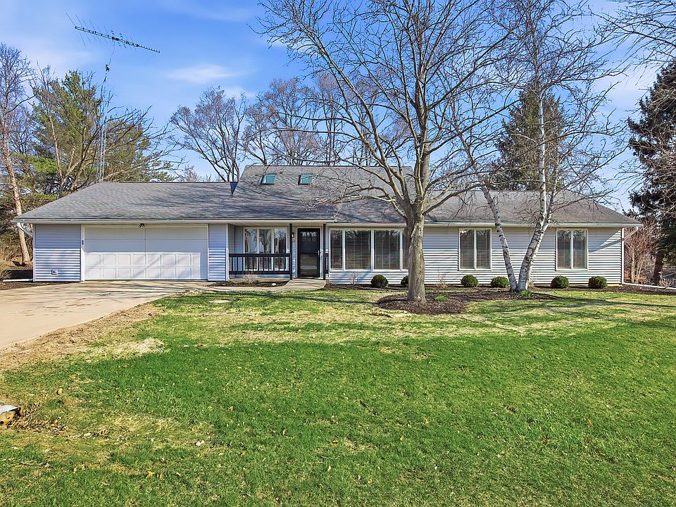 1st image of 6582 Lakeside Rd