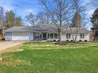 6582 Lakeside Rd, Lake Geneva, WI 53147
