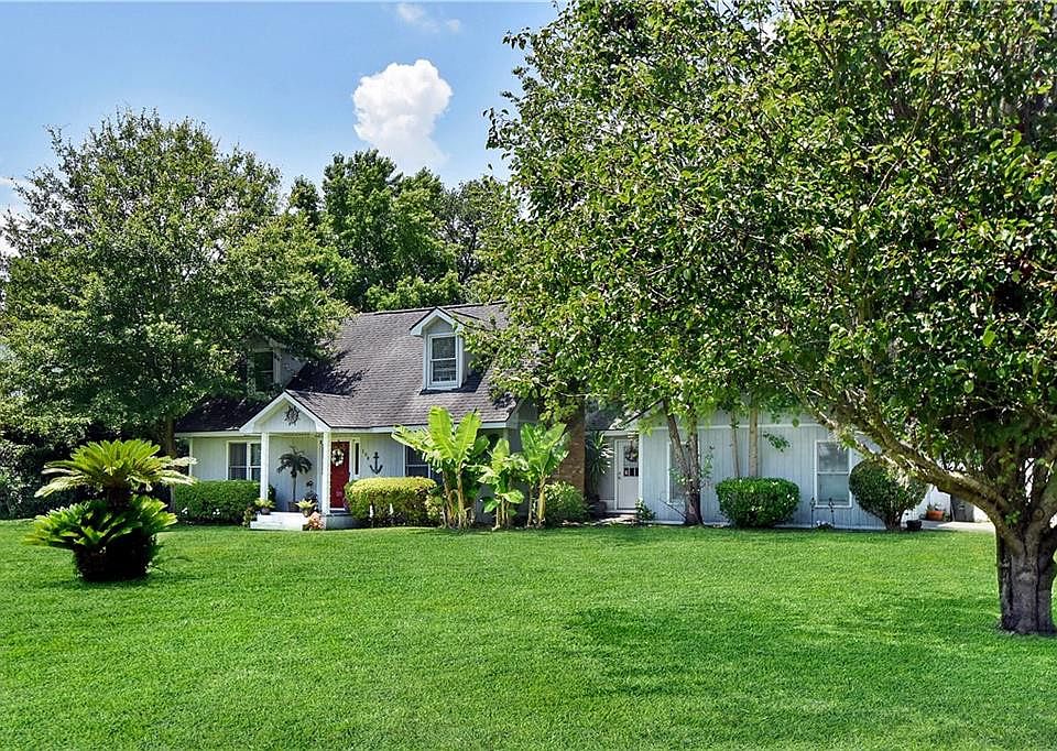 1st image of 198 Paradise Marsh Cir