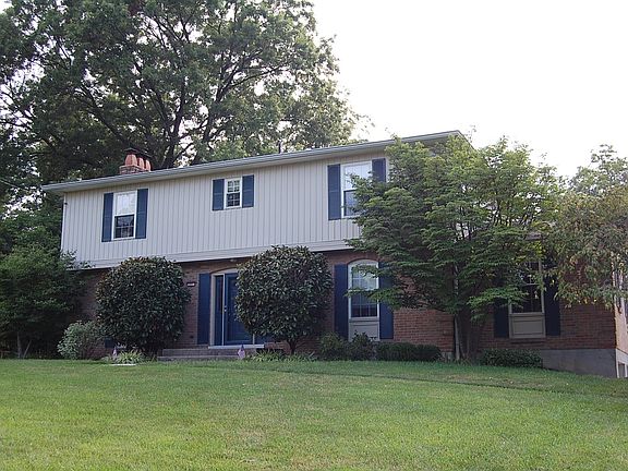 2nd image of 495 Hilltop Ln