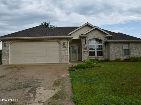6151 Douglas Pkwy, Hallsville, MO 65255