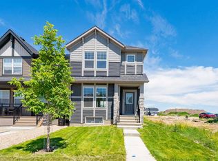 124 Legacy Glen Pl SE, Calgary, AB T2X4G8
