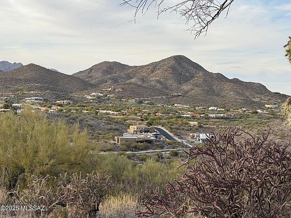 2nd image of 3212 W Starr Pass Blvd