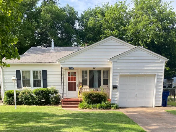 1319 W 9th Ave, Stillwater, OK 74074