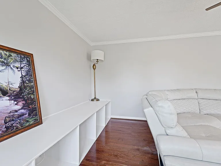 10923 Flintlock Ln — Photo 15
