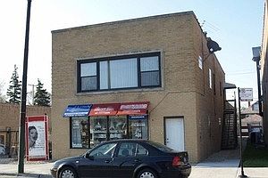 1st image of 6121 W Belmont Ave