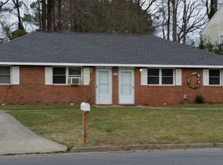 1172 Gunn Hall Dr #B, Virginia Beach, VA 23454