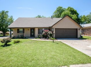 1618 S 112th Ave E, Tulsa, OK 74128