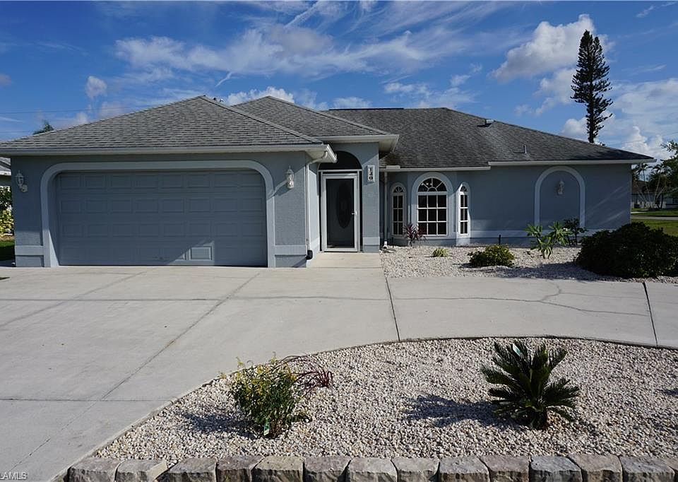 1st image of 130 SE 29th Ter
