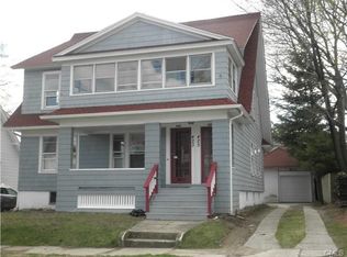 423 Courtland Ave, Bridgeport, CT 06605