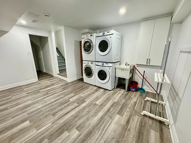 375 Wilfred Murison Ave #BASEMENT — Photo 21