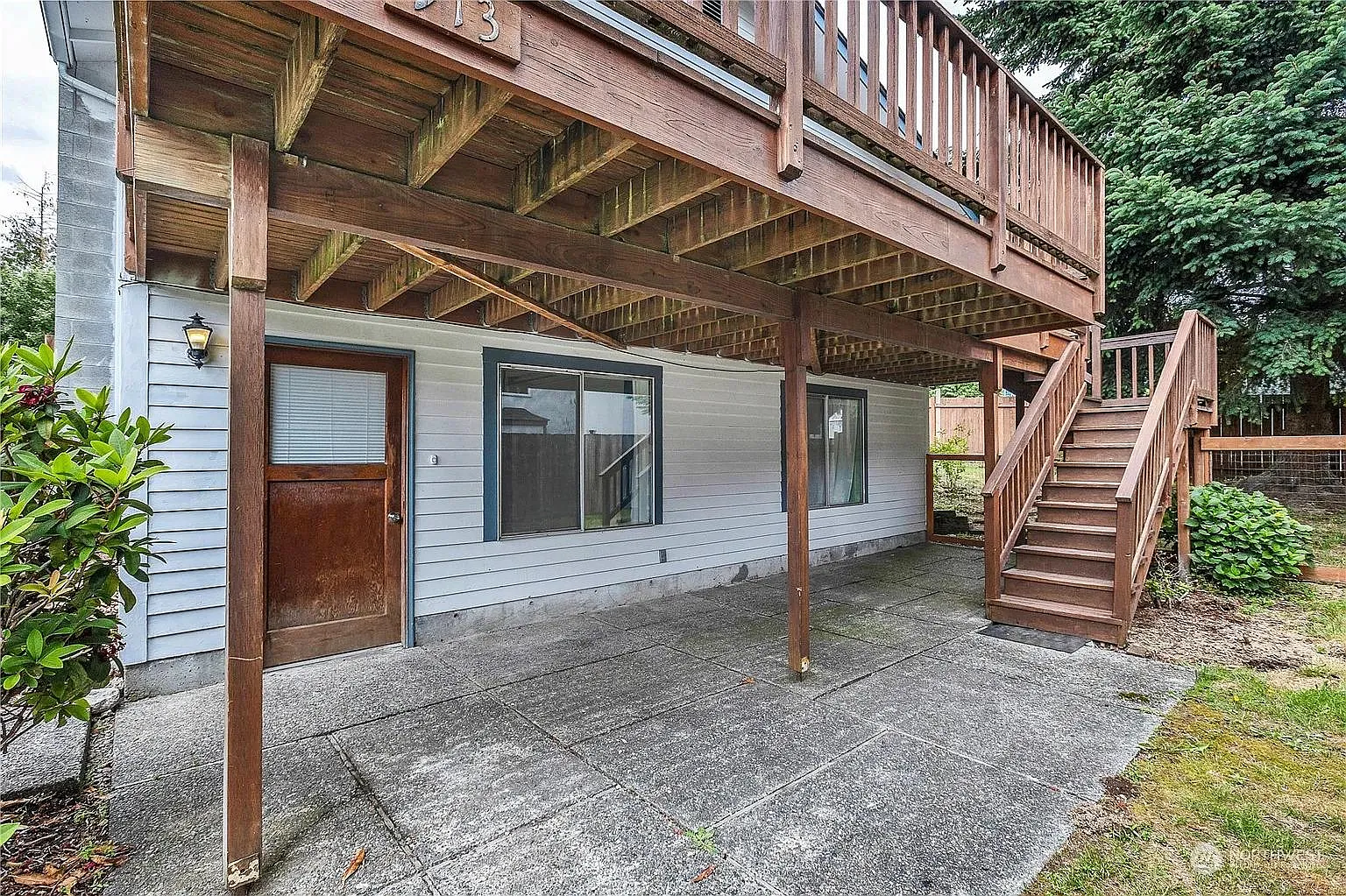 5 bed, 2984 sqft, $4,400 — Photo 3