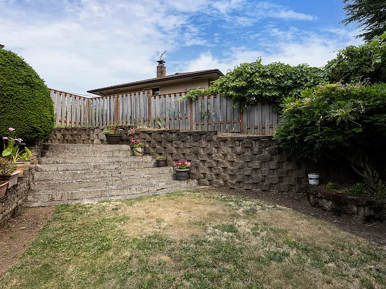 4909 SE Mason Ln — Photo 28