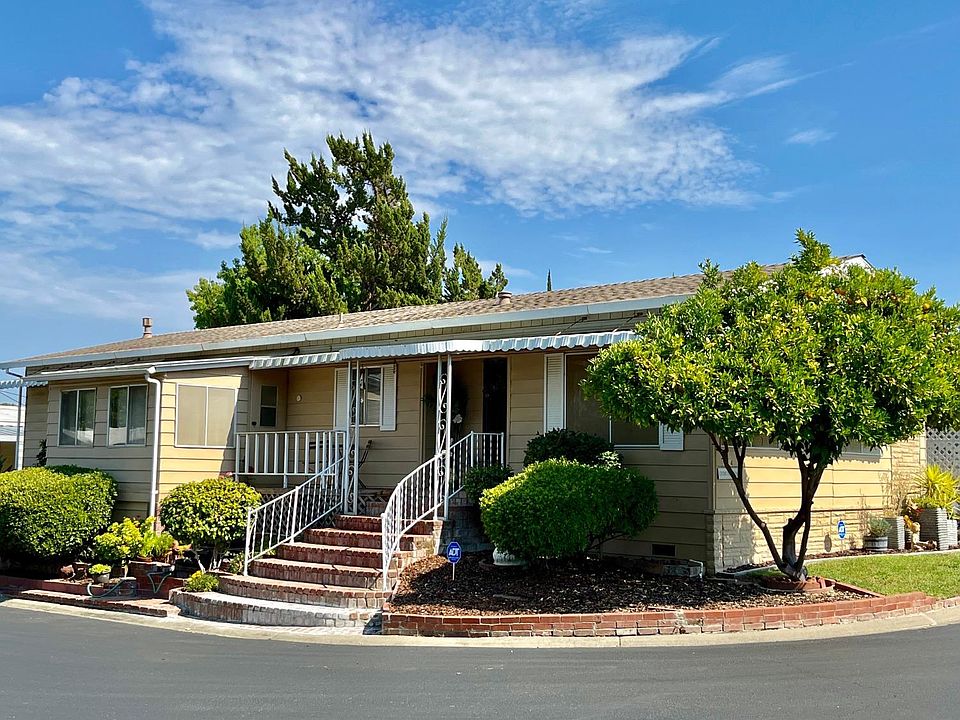 1st image of 8004 Cherryblossom Ln