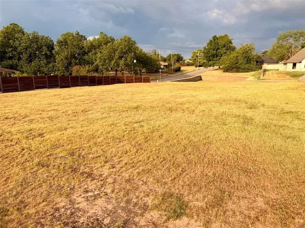 1803 Larkin Ln Lot 19, Shawnee, OK 74804