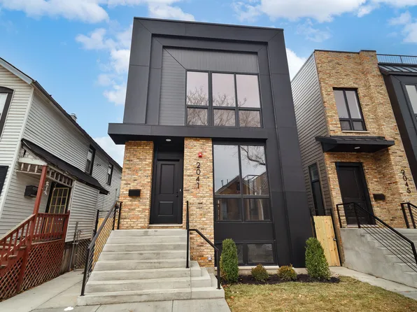 2059 W Race Ave, Chicago, IL 60612