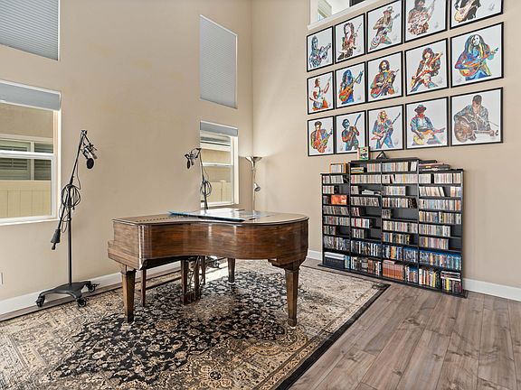 5th image of 6725 Bertillion St