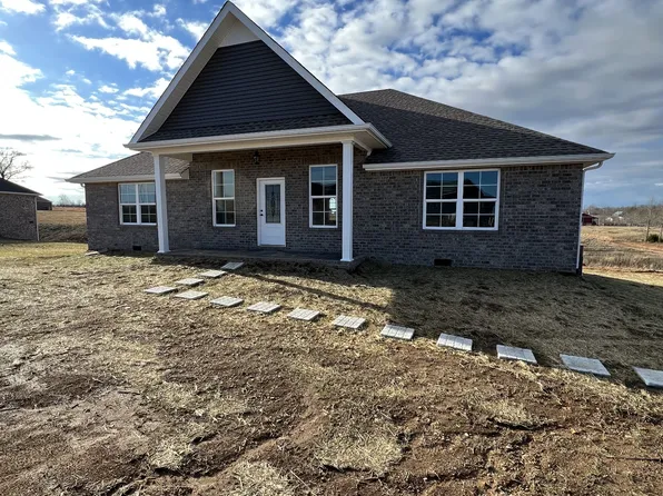 53 David Ln, Lafayette, TN 37083