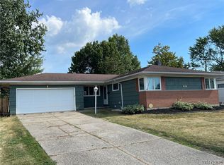 99 Fairlane Ave, Tonawanda, NY 14150