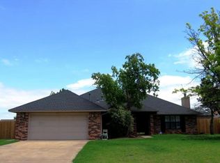 3108 Mallard Ct, Altus, OK 73521