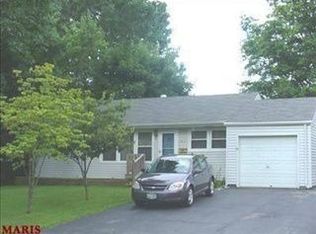 520 S Castello St, Florissant, MO 63031