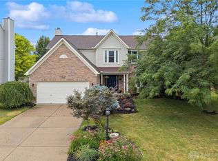 65 Orchard Dr, Springboro, OH