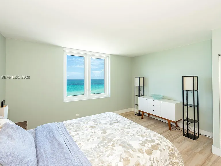2301 Collins Ave #1009 — Photo 23