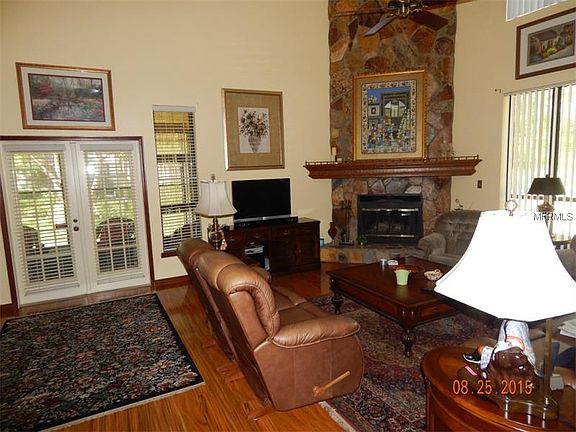2nd image of 11605 Parkview Ln