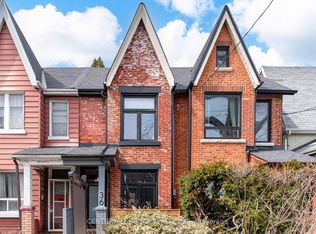 36 Golden Ave, Toronto, ON M6R 2J4