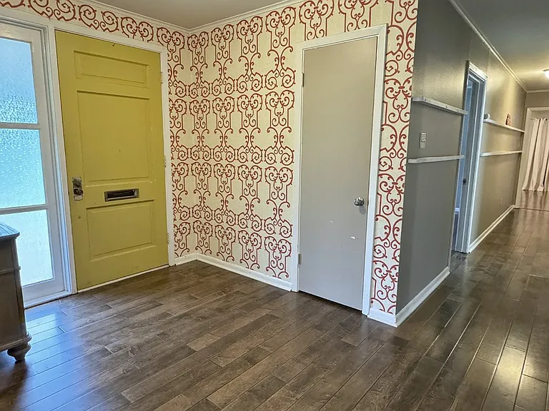 102 N Pinecrest Dr — Photo 22