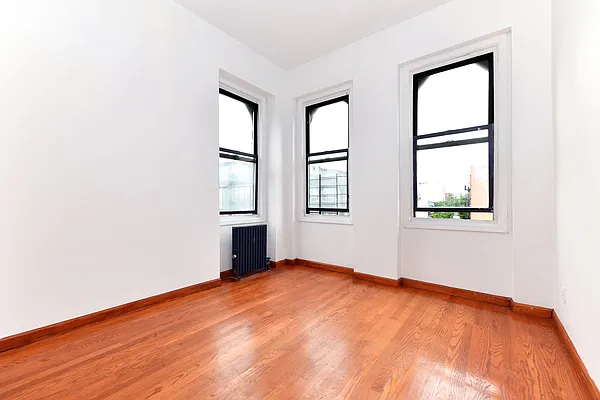 Rented by J Misrahi Realty Corp | media 3