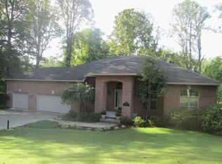 128 Stonegate Dr, Washington, WV