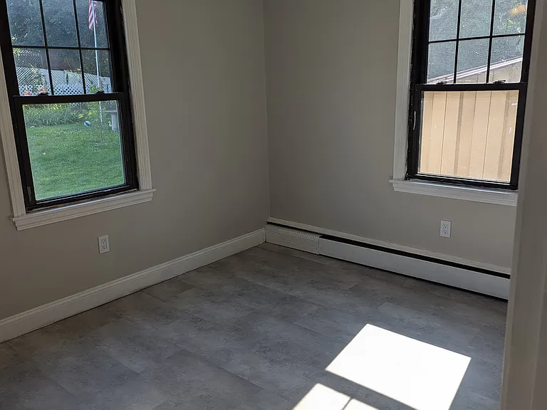 6 Theodore Ave — Photo 13