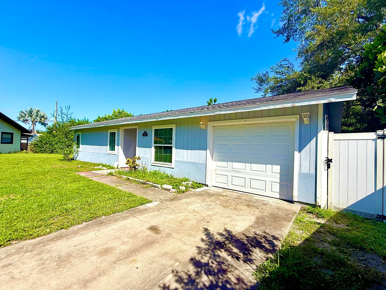 3 bed, 1291 sqft, $2,995 — Photo 3