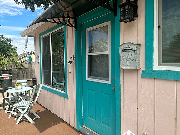 4th image of 9280 Elm Ave