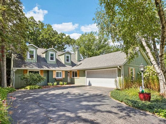 1304 Dunleer Dr, Mundelein, IL 60060