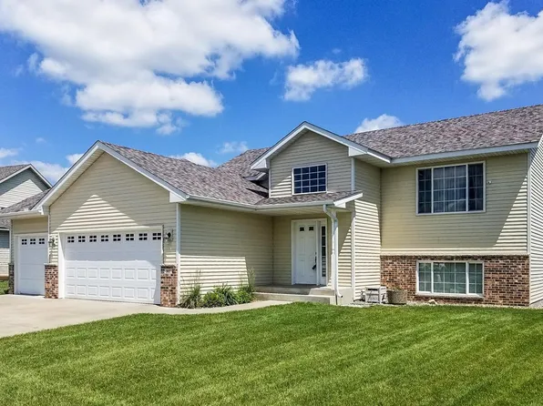 987 Waters Edge Cir, Avon, MN 56310