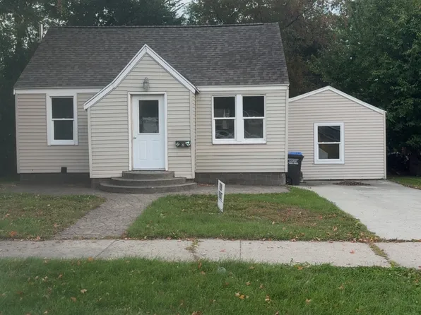 507 State St W, Detroit Lakes, MN 56501