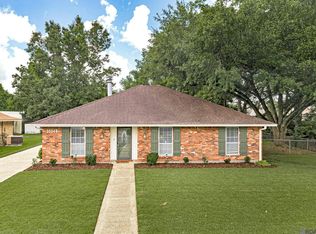 10146 Azrok Ave, Baton Rouge, LA 70809