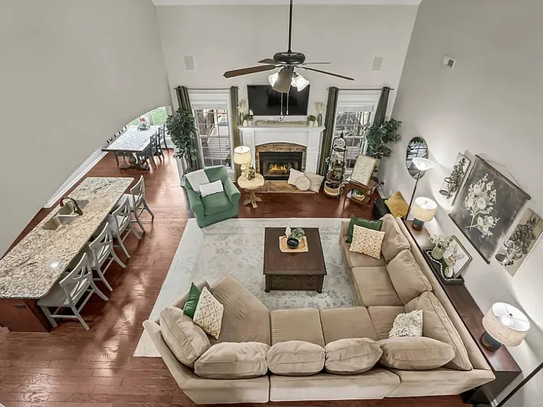 425 Carson Bailey Ct — Photo 7