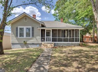 41 Poplar St, Covington, GA 30014