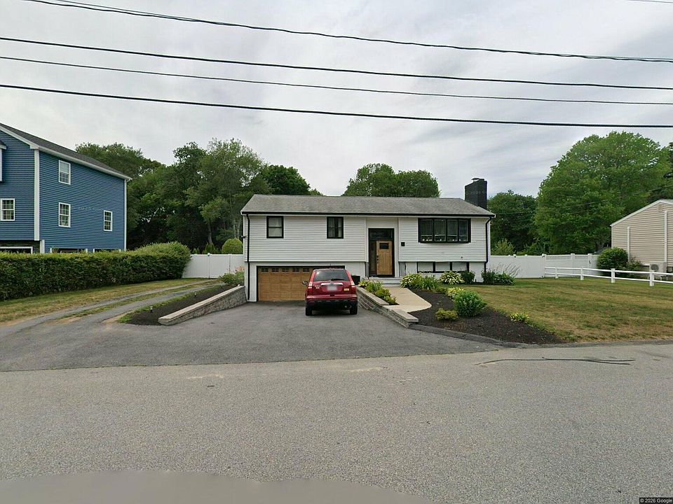 1st image of 12 Spring Valley Rd