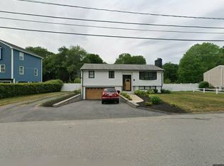 12 Spring Valley Rd, Burlington, MA 01803