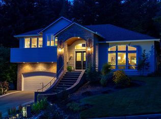 10571 SE Kimberly Ct, Happy Valley, OR 97086