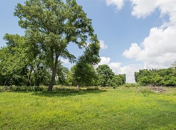 3rd image of 572 Vz County Road 2923
